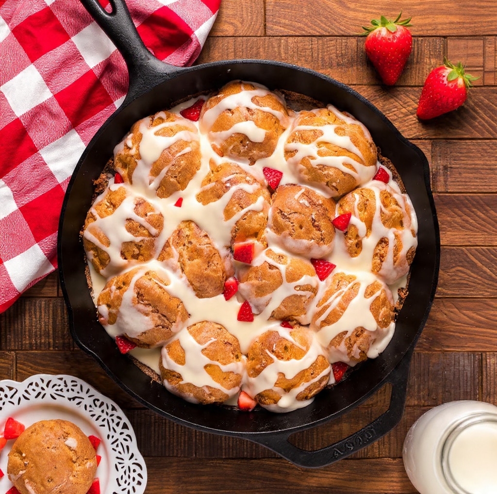 Baked French Toast Skillet with Cinnamon, Strawberries, and Maple Frosting Recipe