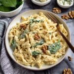 Blue Cheese Pasta with Spinach and Walnuts Recipe