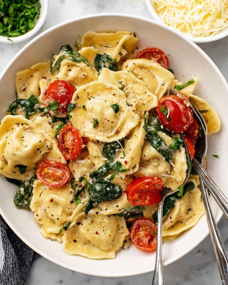 Cheese Tortellini with Garlic White Wine Sauce Recipe
