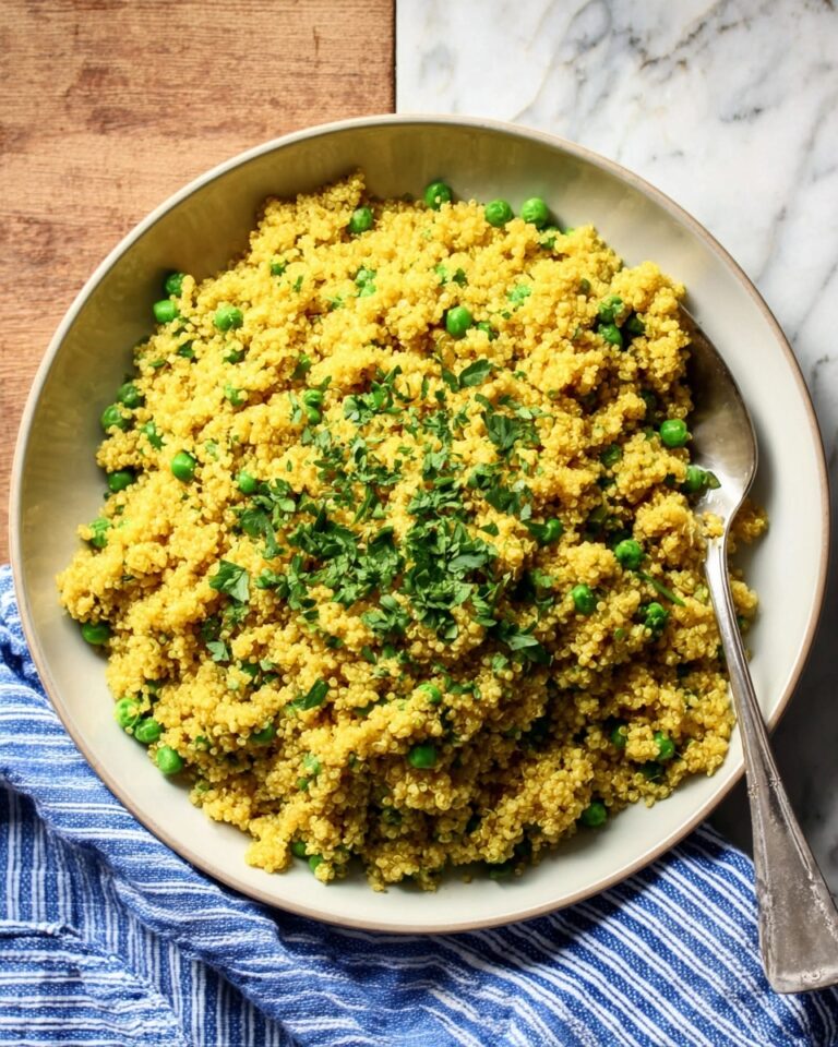Easy Vegan Curried Quinoa with Coconut Milk and Peas Recipe